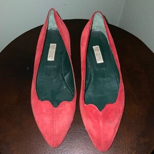 Gucci size 40.5 red